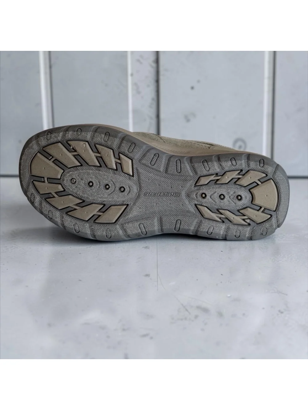 Skechers Relaxed Fit Cohagen Vierra Men’s Slip-On Loafers (Size 10.5)